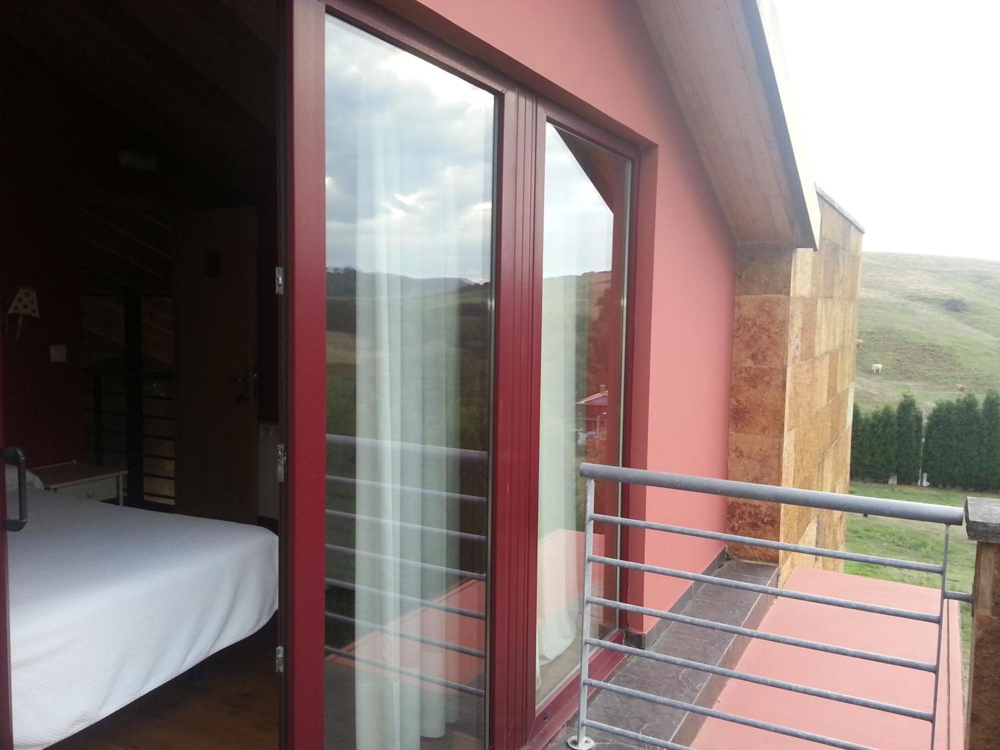 Hotel La Casina Candas Bagian luar foto